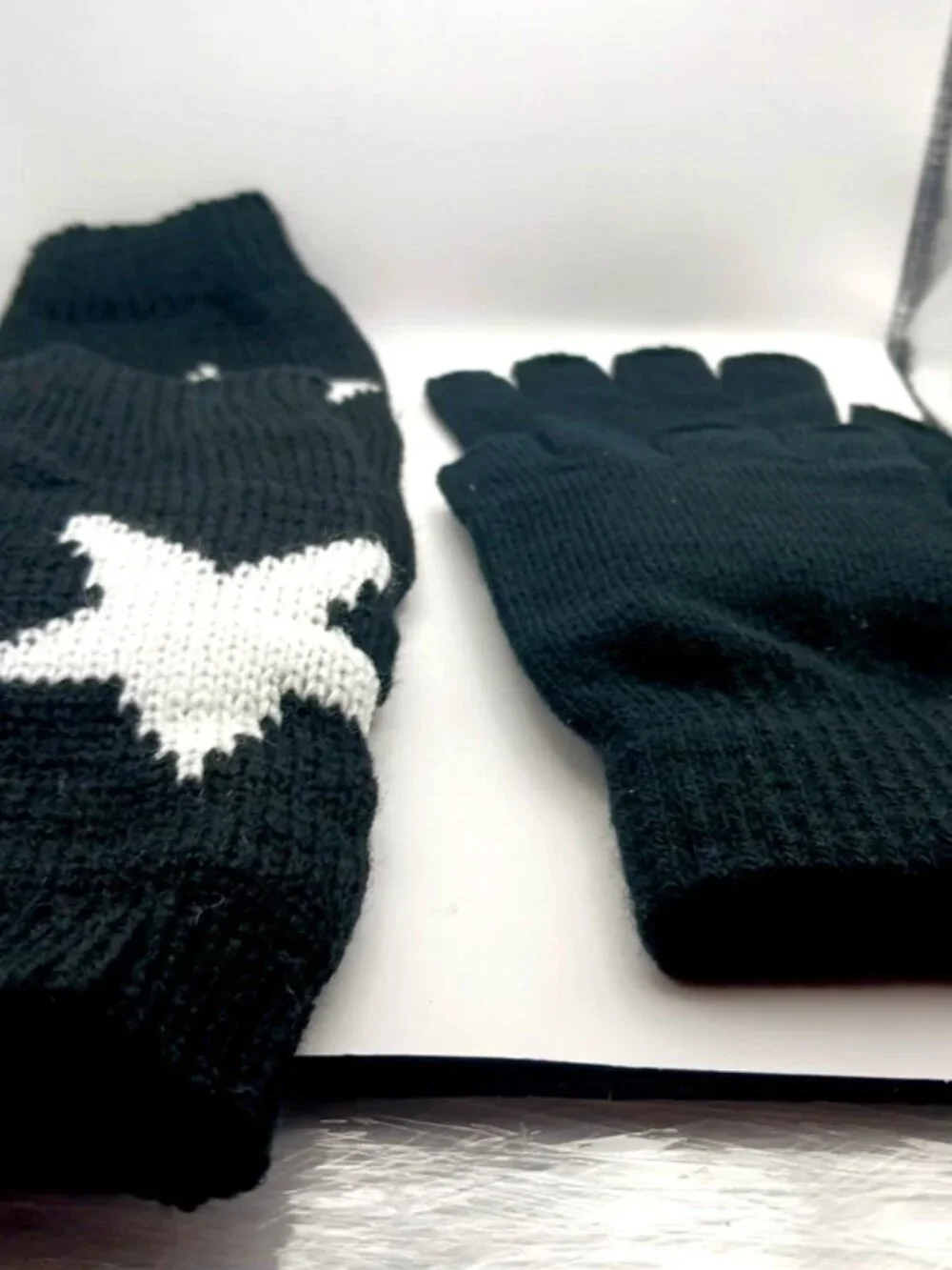 Fingerless  Black Cotton  Gloves  Unisex 2 Pairs  -New